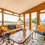 펜션 New House Cottage