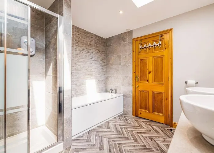 New House Cottage * Cowan Bridge